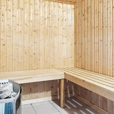 14 Person In Idestrup Ferienhaus