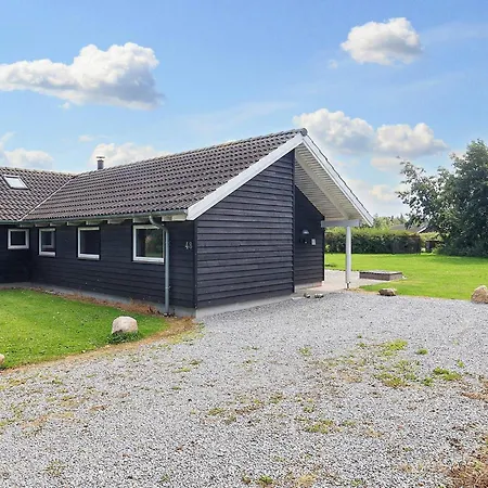 Ferienhaus 14 Person In Idestrup Bøtø By
